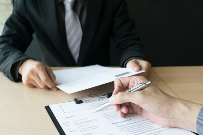 7 Common Checks Used to Screen Contractors and Freelancers