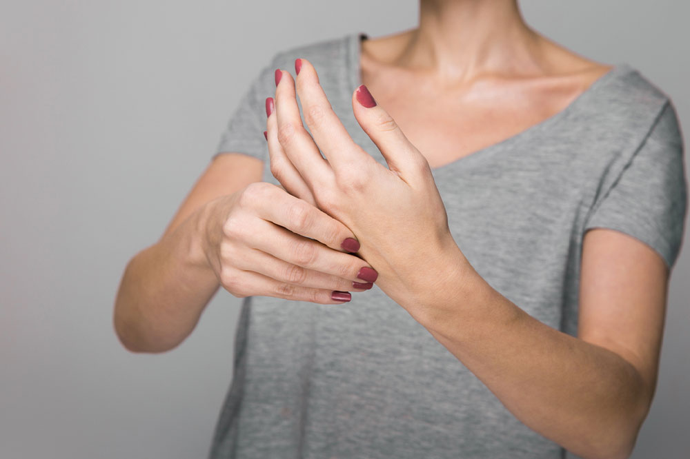 9 early tell-tale signs of Parkinson’s disease